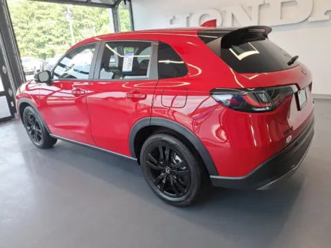 Photos of 2026 Honda HR-V Sport for sale in Chesapeake, VA at First Team Honda