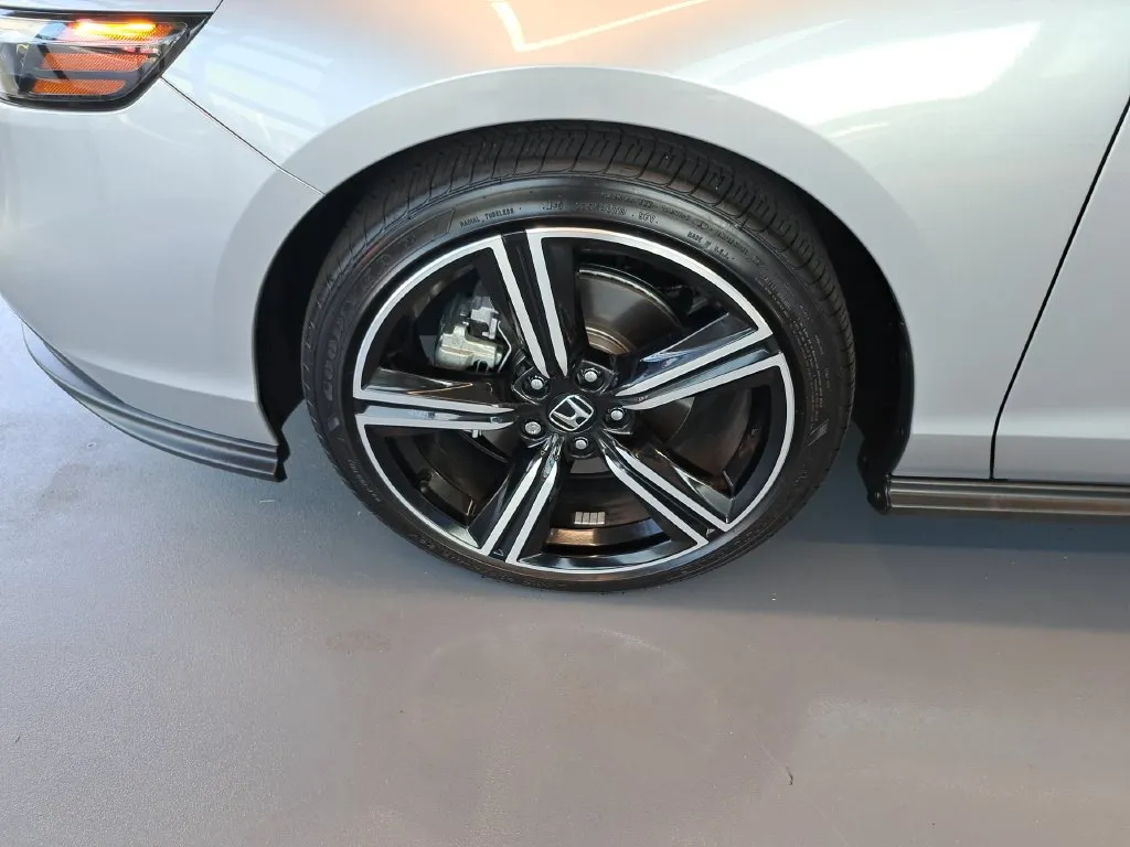 2025 Honda Accord Hybrid Sport - Photo 40