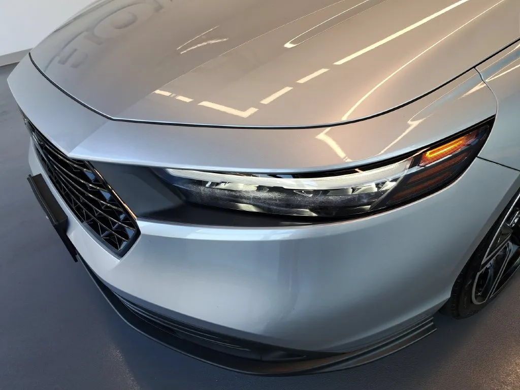 2025 Honda Accord Hybrid Sport - Photo 39