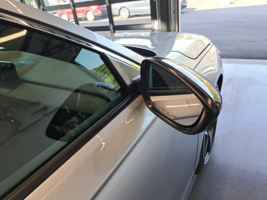 2025 Honda Accord Hybrid Sport - Photo 37