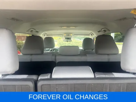 More photos of 2020 Toyota Highlander LE at First Team Honda, VA