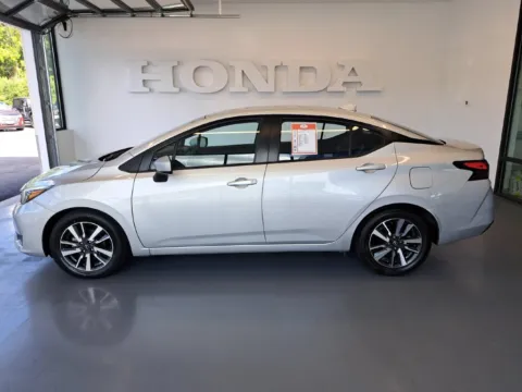 Photos of 2025 Nissan Versa 1.6 SV for sale in Chesapeake, VA at First Team Honda