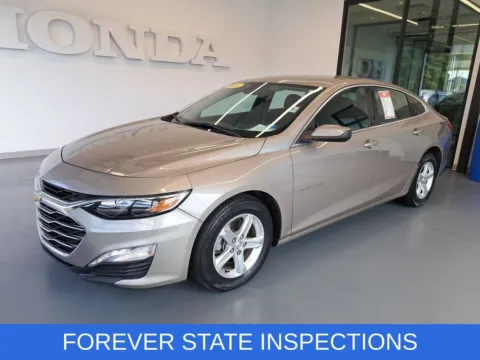 More photos of 2024 Chevrolet Malibu LT at First Team Honda, VA
