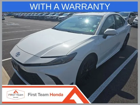White 2025 Toyota Camry SE for sale in Chesapeake, VA