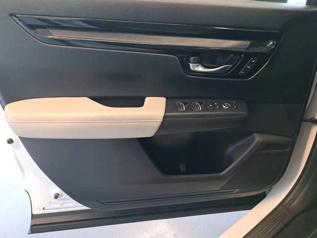 2025 Honda CR-V EX-L - Photo 19