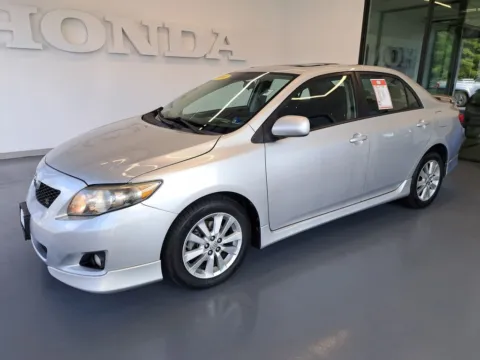 More photos of 2010 Toyota Corolla S at First Team Honda, VA