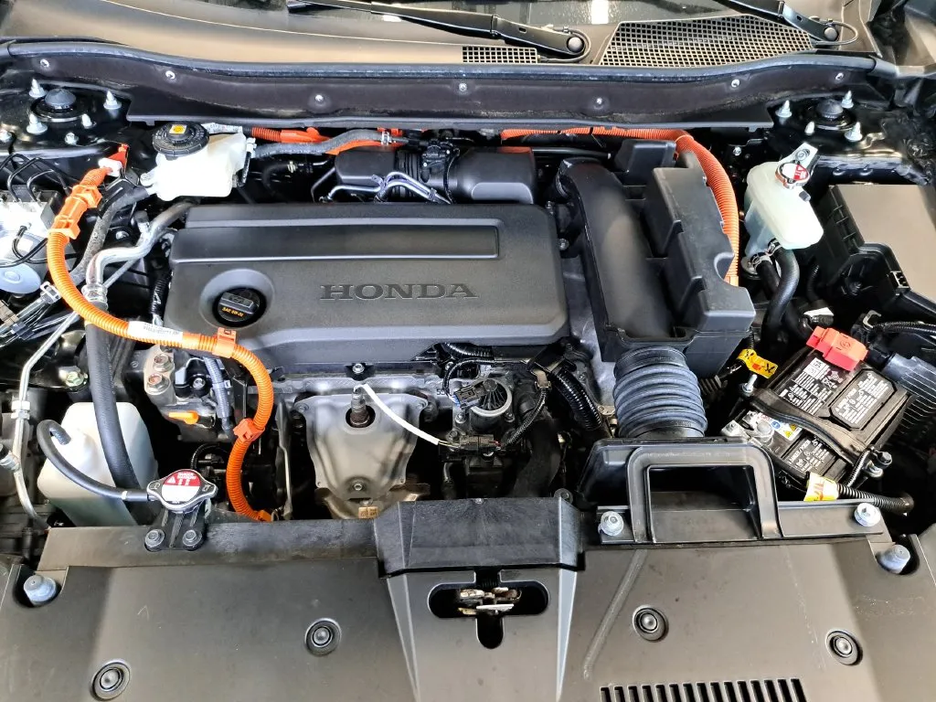 2025 Honda CR-V Sport Touring - Photo 35