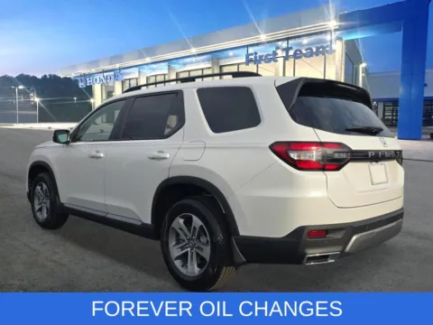 More photos of 2026 Honda Pilot EX-L at First Team Honda, VA