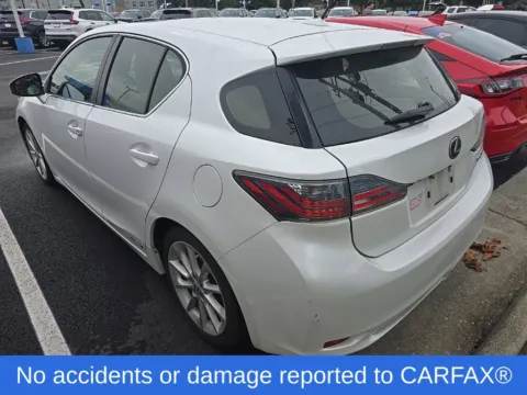 More photos of 2013 Lexus CT 200h at First Team Honda, VA