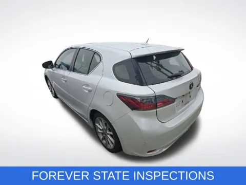 More photos of 2013 Lexus CT 200h at First Team Honda, VA