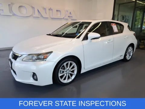More photos of 2013 Lexus CT 200h at First Team Honda, VA