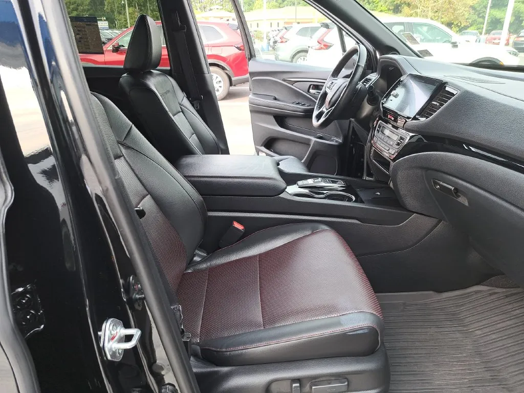 2024 Honda Ridgeline Black Edition - Photo 31