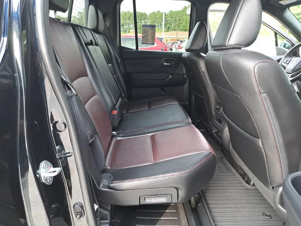 2024 Honda Ridgeline Black Edition - Photo 29