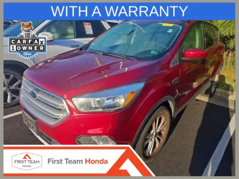 Red 2018 Ford Escape SE for sale in Chesapeake, VA