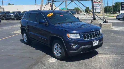 Another view of 2016 Jeep Grand Cherokee Laredo for sale in Columbus, OH at Twins Buick GMC