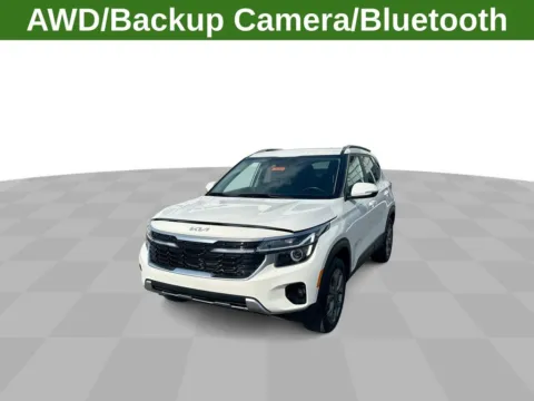White 2024 Kia Seltos S for sale in Columbus, OH