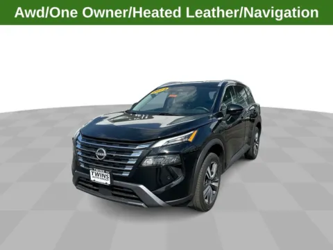 Black 2024 Nissan Rogue SL for sale in Columbus, OH