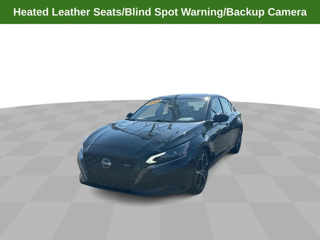 Black 2025 Nissan Altima 2.5 SR for sale in Columbus, OH