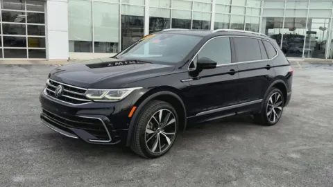 More photos of 2022 Volkswagen Tiguan 2.0T SEL R-Line at Twins Buick GMC, OH