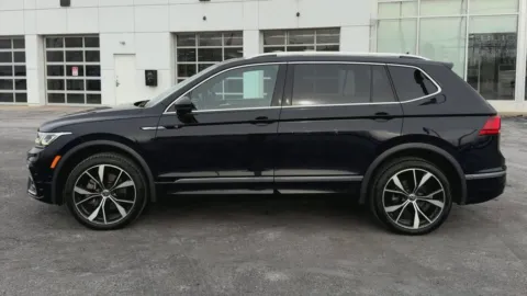 More photos of 2022 Volkswagen Tiguan 2.0T SEL R-Line at Twins Buick GMC, OH