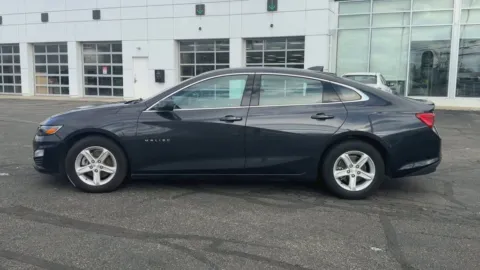More photos of 2023 Chevrolet Malibu LT at Twins Buick GMC, OH