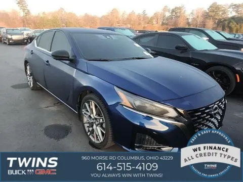 Blue 2024 Nissan Altima 2.0 SR for sale in Columbus, OH