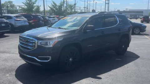 More photos of 2018 GMC Acadia SLT-1 at Twins Buick GMC, OH