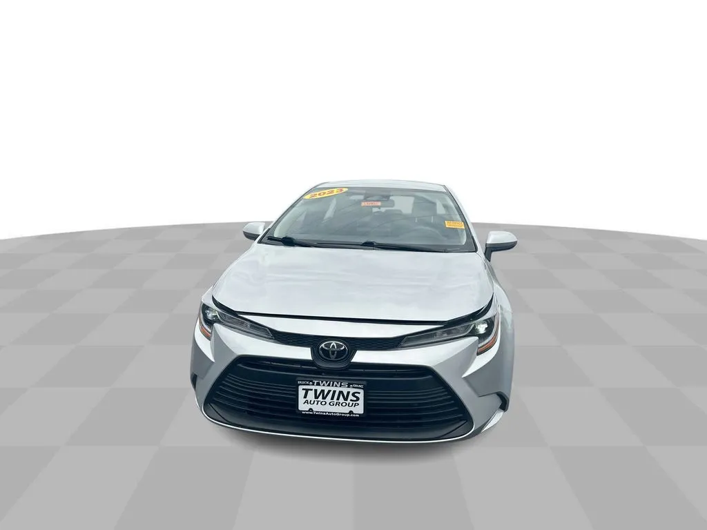 Silver 2023 Toyota Corolla LE for sale in Columbus, OH