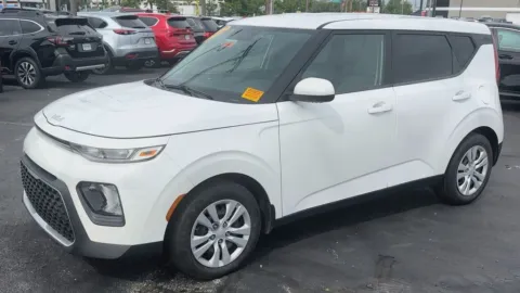 More photos of 2022 Kia Soul LX at Twins Buick GMC, OH