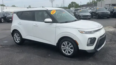Another view of 2022 Kia Soul LX for sale in Columbus, OH at Twins Buick GMC