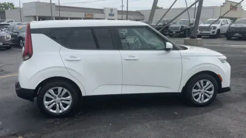 Photos of 2022 Kia Soul LX for sale in Columbus, OH at Twins Buick GMC