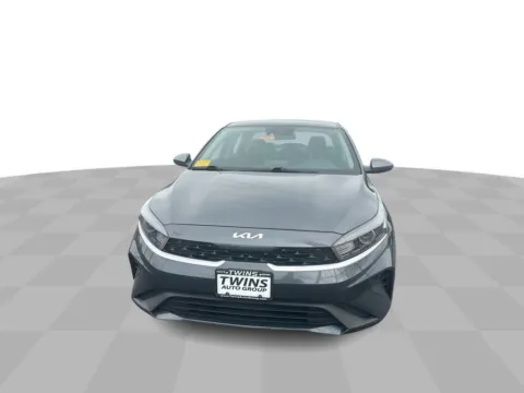 Gray 2024 Kia Forte LXS for sale in Columbus, OH