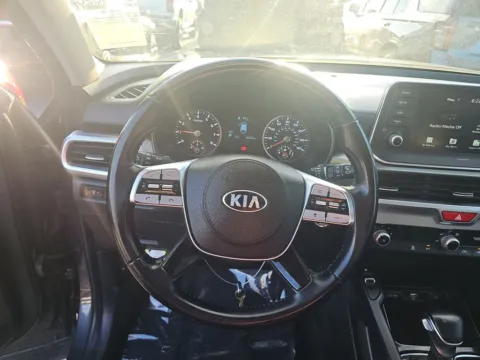 More photos of 2021 Kia Telluride S at Twins Buick GMC, OH