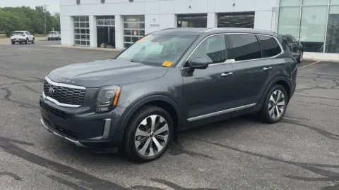 More photos of 2021 Kia Telluride S at Twins Buick GMC, OH