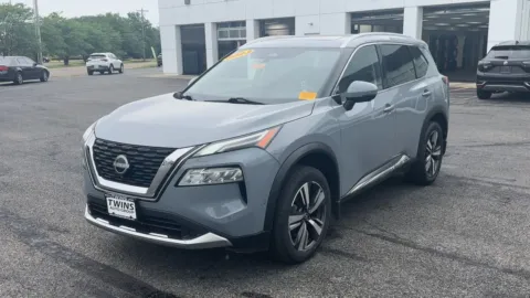 More photos of 2023 Nissan Rogue Platinum at Twins Buick GMC, OH