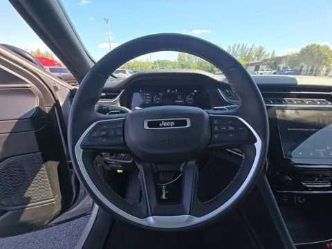 Another view of 2024 Jeep Grand Cherokee Altitude for sale in Columbus, OH at Twins Buick GMC