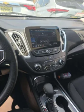 More photos of 2023 Chevrolet Malibu LT at Twins Buick GMC, OH