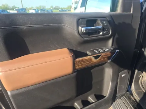 More photos of 2022 Chevrolet Silverado 1500 LTD High Country at Twins Buick GMC, OH