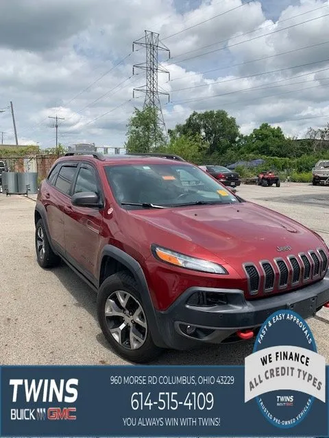 Red 2014 Jeep Cherokee Trailhawk for sale in Columbus, OH