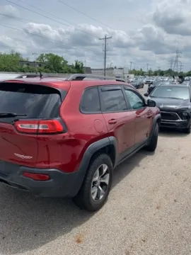 More photos of 2014 Jeep Cherokee Trailhawk at Twins Buick GMC, OH