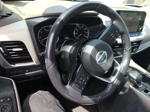 More photos of 2021 Nissan Rogue SL at Twins Buick GMC, OH