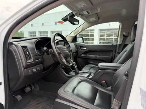 More photos of 2022 GMC Canyon AT4 w/Leather at Twins Buick GMC, OH