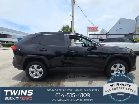 Black 2021 Toyota RAV4 XLE for sale in Columbus, OH