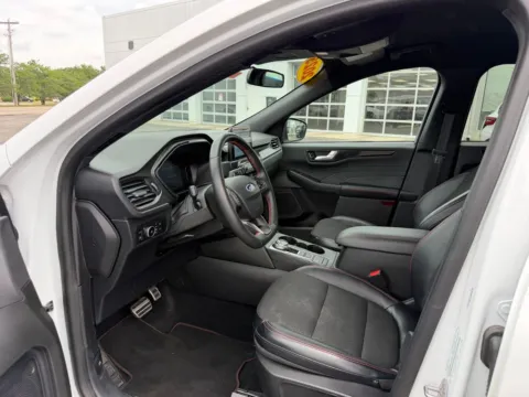 More photos of 2023 Ford Escape Hybrid ST-Line Select at Twins Buick GMC, OH