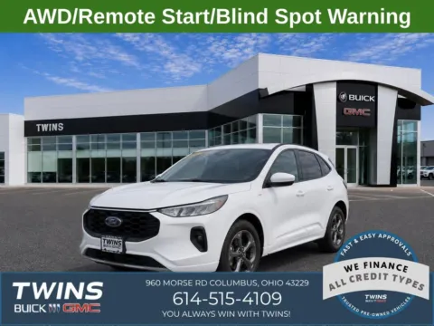 White 2023 Ford Escape Hybrid ST-Line Select for sale in Columbus, OH