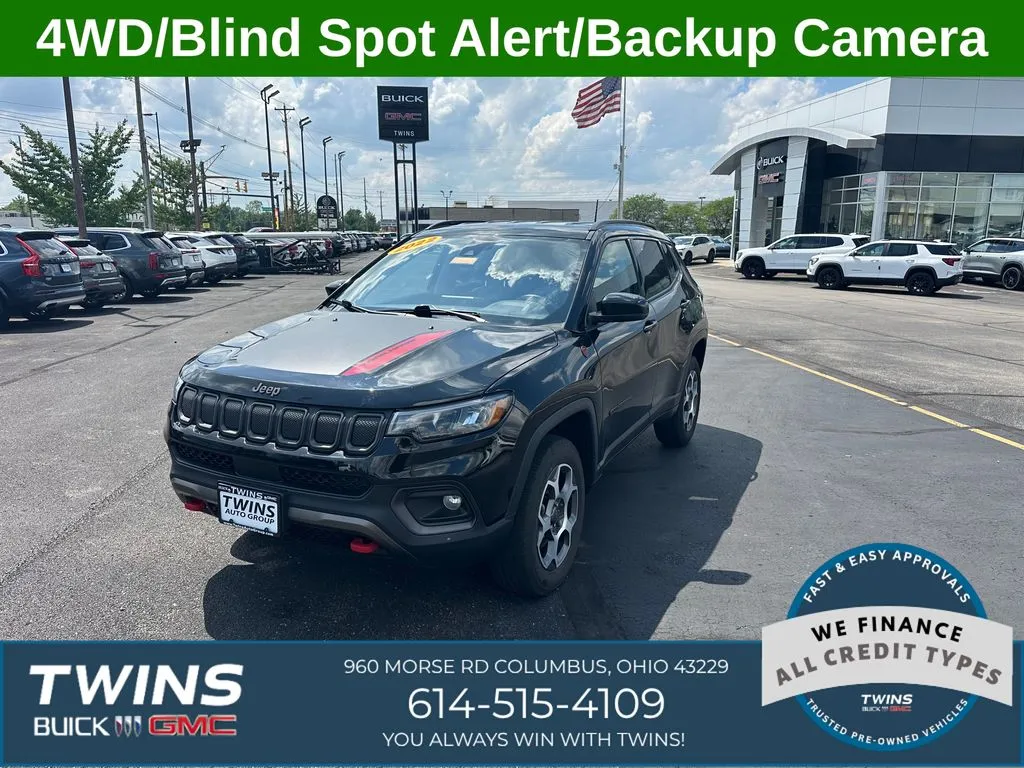 Black 2022 Jeep Compass Trailhawk for sale in Columbus, OH
