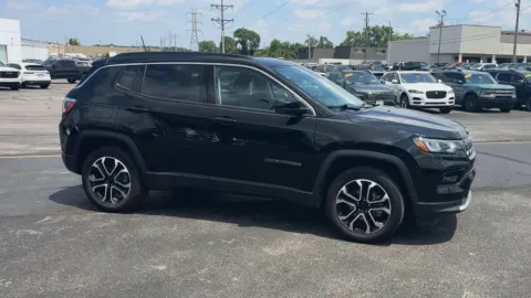 Another view of 2022 Jeep Compass Limited for sale in Columbus, OH at Twins Buick GMC