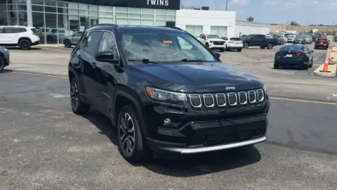 More photos of 2022 Jeep Compass Limited at Twins Buick GMC, OH