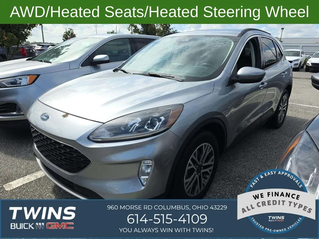 Silver 2021 Ford Escape SEL for sale in Columbus, OH