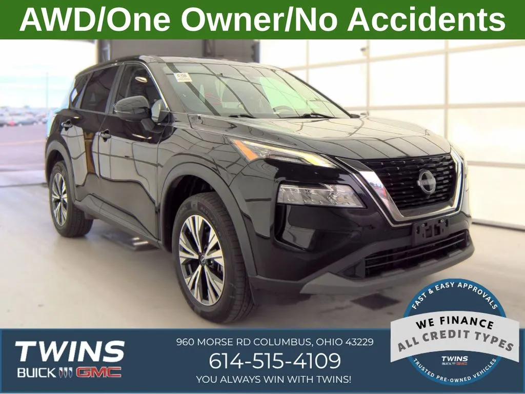 Black 2022 Nissan Rogue SV for sale in Columbus, OH